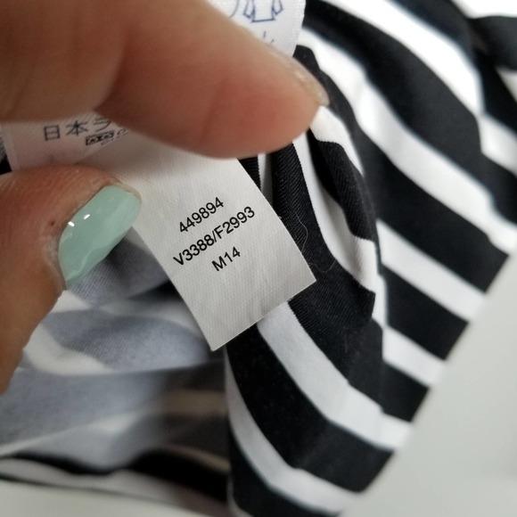 Land's End Black White Stripe Lonsleeve Medium - Picture 5 of 6